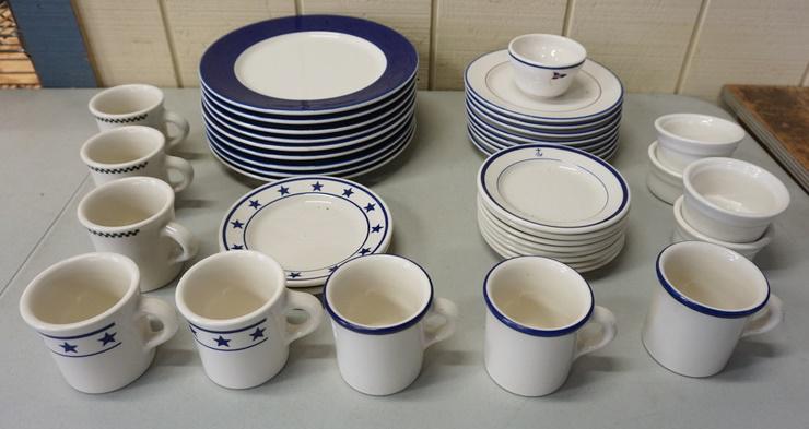 LOT OF DINNERWARE (1 of 2)