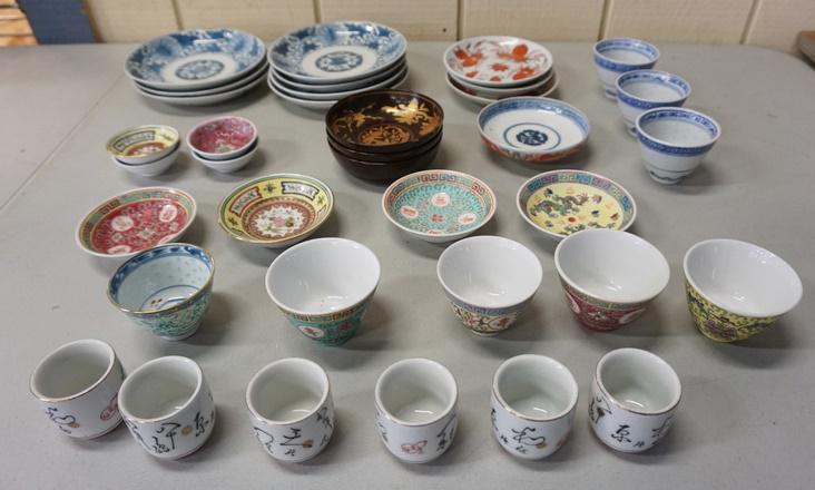 LOT OF ASIAN DISHES (1 of 4)