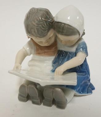 B&G PORCELAIN FIGURE-2 CHILDREN READING (1 of 2)