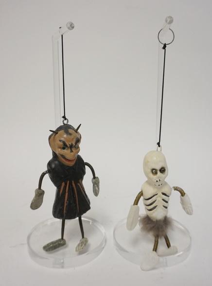 2 HALLOWEEN FIGURES DEVIL & SKELETON (1 of 2)