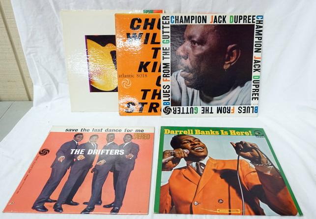 LOT OF 5 BLUES/ R & B ALBUMS ON ATLANTIC: LOT OF FIVE BLUES/ R & B ALBUMS ON ATLANTIC RECORD LABEL; T-BONE WALKER BLUES, CHUCK WILLIS THE KING OF THE STROLL, JACK DUPREE CHAMPION BLUES FROM THE GUTTER, DARRELL BANKS IS HERE! & SAVE THE LAST D