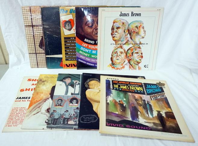 JAMES BROWN, LOT OF 10 ALBUMS: LOT OF TEN JAMES BROWN ALBUMS; REVOLUTION OF THE MIND (GATEFOLD DOUBLE LP)*LIVE* AT THE APOLLO VOL. 2 (GATEFOLD DOUBLE LP) SEX MACHINE (GATEFOLD DOUBLE LP) JAMES BROWN SINGS RAW SOUL, THE UNBEATABLE J