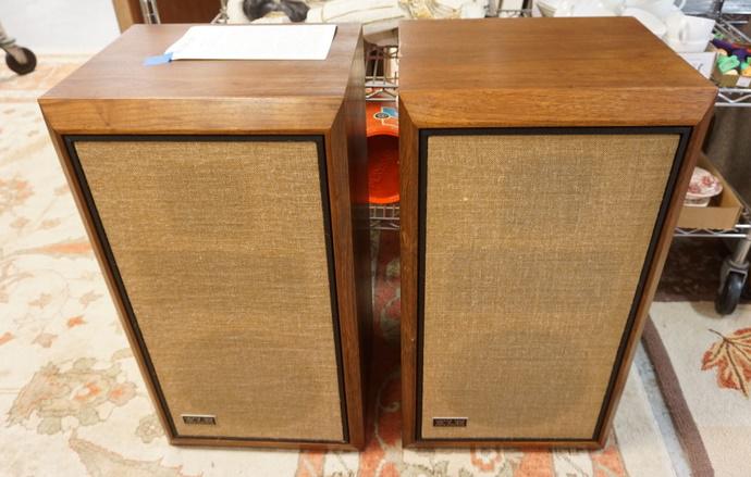 KLH MODEL 5 SPEAKERS: KLH MODEL 5 SPEAKERS SET OF 2