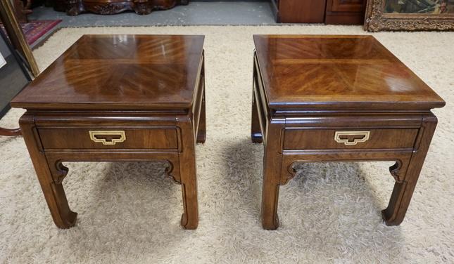 PAIR OF THOMASVILLE *MYSTIQUE* ONE DRAWER END TABLES: PAIR OF THOMASVILLE *MYSTIQUE* ONE DRAWER END TABLES, 22 IN X 27 IN X 22 1/4 IN HIGH