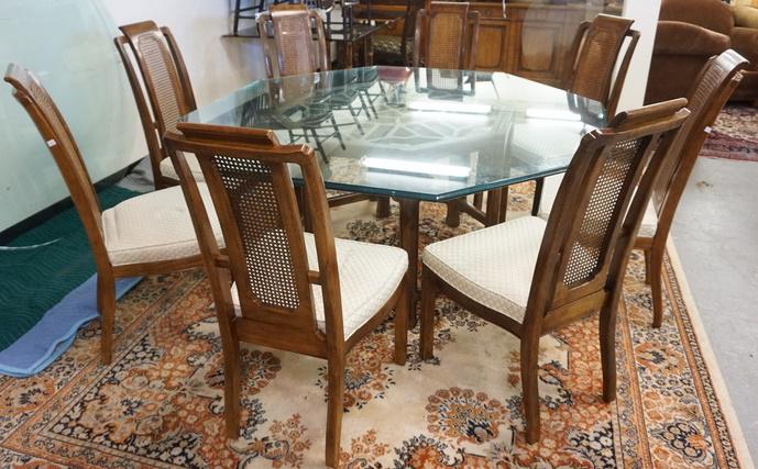 OCTAGON DINING TABLE AND 8 CHAIRS: OCTAGON DINING TABLE AND 8 CHAIRS