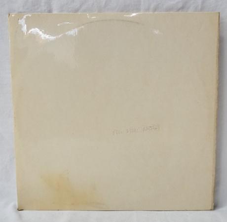 THE BEATLES WHITE ALBUM MADE IN FRANCE: THE BEATLES WHITE ALBUM DOUBLE LP NOT NUMBERED ON APPLE MADE IN FRANCE (GATEFOLD COMES WITH POSTER )