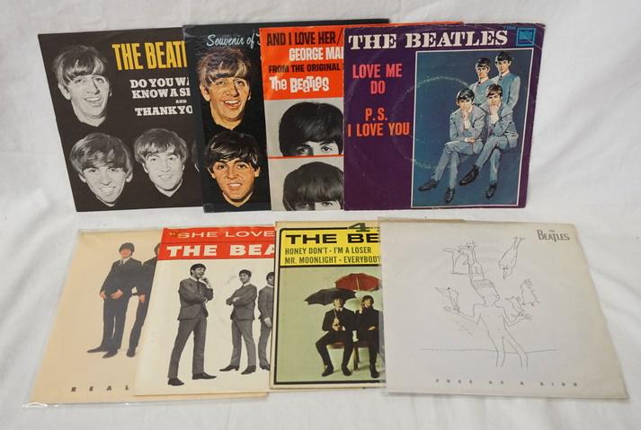 LOT OF 8 BEATLES 45S/EPS: LOT OF EIGHT THE BEATLES 45S/EPS WITH PICTURE SLEEVES