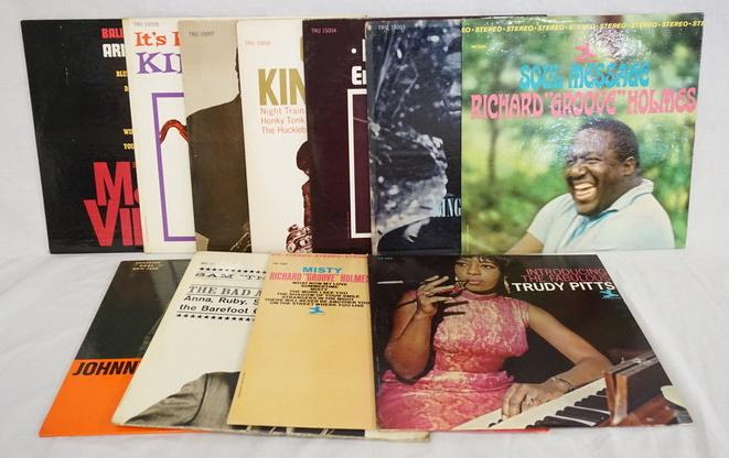 LOT OF 11 JAZZ ALBUMS: LOT OF 11 JAZZ ALBUMS; LET IT ROLL ERNESTINE ALLEN, RICHARD *GROOVE* HOLMES MISTY INTRODUCING THE FABULOUS TRUDY PITTS, SAM *THE MAN* TAYLOR PLAYS THE BAD & THE BEAUTIFUL, JOHNNY *HAMMOND* SMITH TALK 