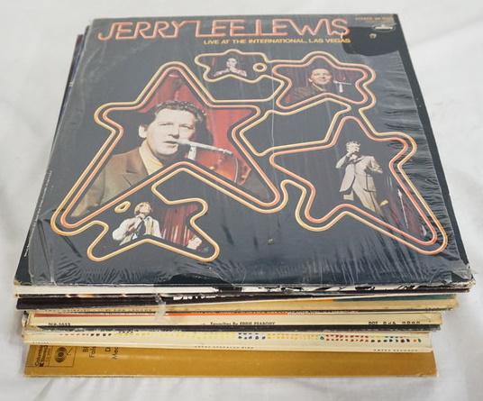 LOT OF 25 COUNTRY ALBUMS: LOT OF 25 COUNTRY ALBUMS; SQUARE DANCES (10 IN LP) JERRY LEE LEWIS- THE SESSION RECORDED IN LONDON (DOUBLE LP) THE *KILLER* ROCKS ON, LIVE AT THE INTERNATIONAL LAS VEGAS. JOHNNY CASH- ORANGE BLOSSOM S