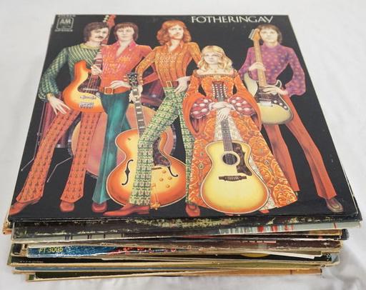 LOT OF 25 FOLK ALBUMS: LOT OF 25 FOLK ALBUMS; TIM MOORE SELF TITLED, THE ELUSIVE BOB LIND, LIVINGSTON TAYLOR, THIS IS TIM HARDIN, ALL-STAR HOOTENANNY, HOOTENANNY AT CARNEGIE BOB GIBSON & AUDIENCE, MELANIE CANDLES IN THE RAI