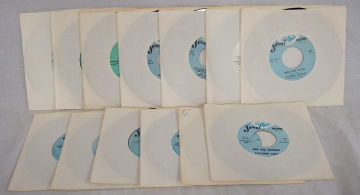 LOT OF 13 45S ON JEWEL: LOT OF 13 45S ON JEWEL RECORD LABEL INCLUDING; FRANK FROST, ELMO JAMES, PEPPERMINT HARRIS, LITTLE JOE BLUE, CURTIS GRIFFIN, THE CARTER BROTHERS, LIGHTNIN' HOPKINS & SONNY JOE IVY
