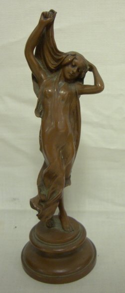 GERMAN BRONZE ART NOUVEAU LADY, MARKED GESCHUTZ 5