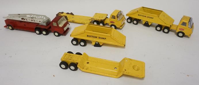 TONKA LOT OF 5 TRUCKS AND ACCESSORIES (1 of 1)