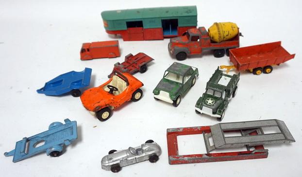 DIE CAST AND TIN TOY ASSORTMENT INCLUDING TONKA DUNE (1 of 1)