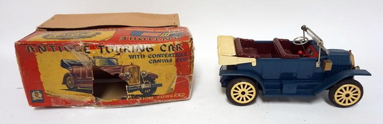 VINTAGE TIN FRICTION TOURING CAR IN BOX (1 of 5)