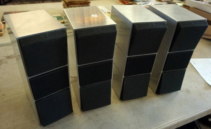 LOT OF 4 MID CENTURY MODERN SPEAKERS BEOVOX CX100: LOT OF 4 MID CENTURY MODERN SPEAKERS BEOVOX CX100