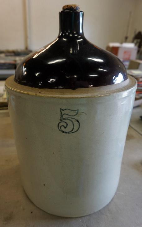 5 GAL STONEWARE JUG (1 of 1)