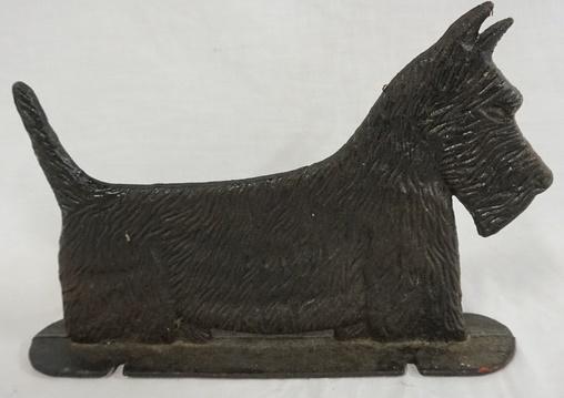 CAST IRON SCOTTY DOG BOOT SCRAPE (1 of 1)
