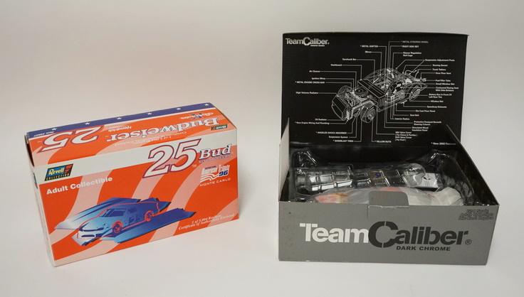 2 MIB MODELS REVELL & TEAM CALIBER (1 of 1)