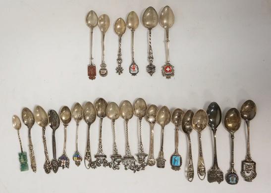 25 SMALL SILVER SOUVENIR SPOONS (1 of 1)