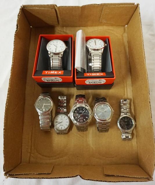 LOT OF WATCHES: TRAY LOT OF WATCHES INCLUDING TIMEX