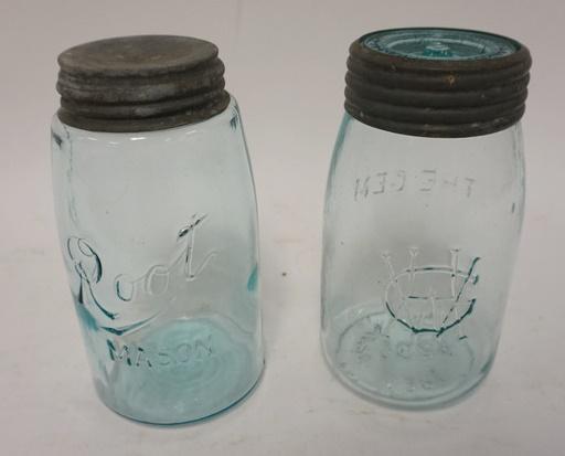 2 CANNING JARS ROOT MASON & THE GEM: 2 CANNING JARS ROOT MASON & THE GEM, GEM HAS GLASS LID, TALLEST IS 7 1/8 IN