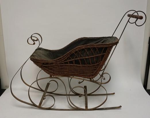 WICKER CHILDS SLEIGH/STROLLER: WICKER CHILDS SLEIGH/STROLLER, APPROXIMATELY 36 IN LONG
