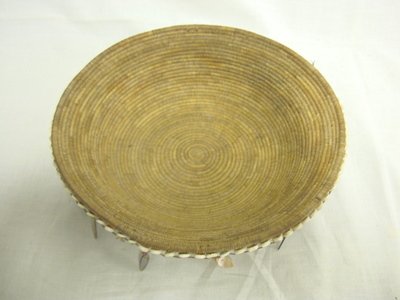 POMO CALIFORNIA BEADED BASKET; 8 1/2 IN DIA, 2 1/ - 2