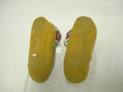 PR OF CHIPPEWA BEADED MOCCASINS - 4