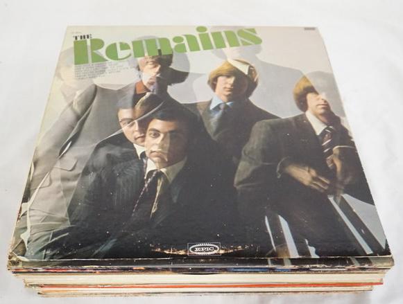 LOT OF 25 ROCK ALBUMS (1 of 10)