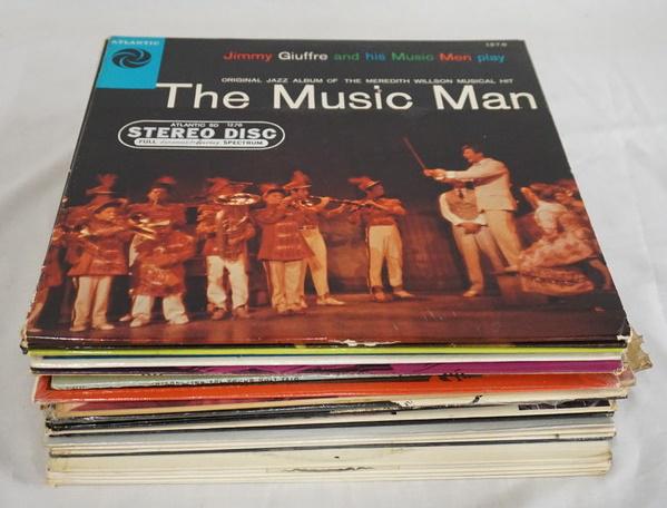 LOT OF 25 JAZZ/R&B ALBUMS (1 of 5)