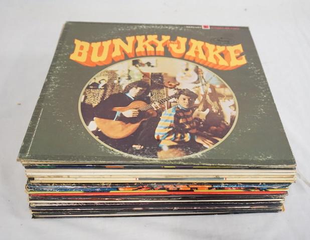 LOT OF 25 FOLK ALBUMS: LOT OF 25 FOLK ALBUMS; BUNKY & JAKE, ONE MY WAY BARBARA DANE, FRED NEIL, TIME ROSE LOVE A KIND OF HATE STORY, COMING ATTRACTION LIVE! THIS IS TIM HARDIN (SEALED) WE SHALL OVERCOME PETE SEEGER, THE MUG