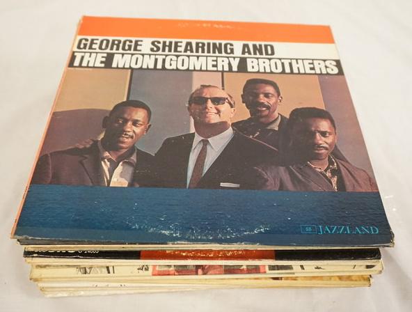 LOT OF 25 JAZZ ALBUMS (1 of 6)