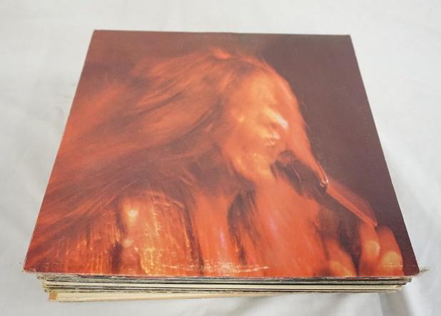 LOT OF 25 ROCK ALBUMS (1 of 10)