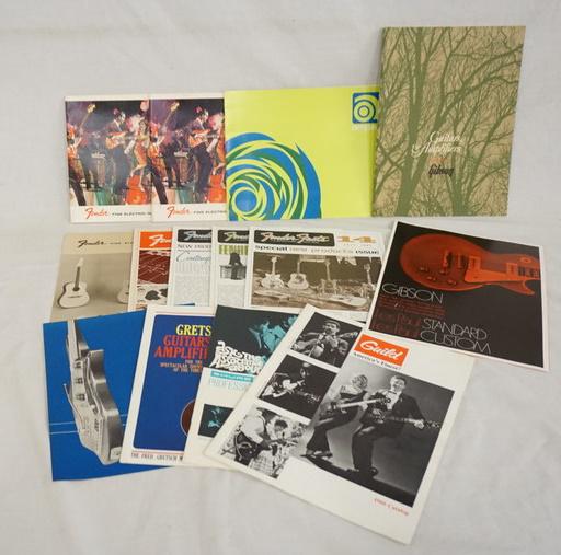 COLLECTION OF 1960S GUITAR CATALOGS: COLLECTION OF VINTAGE 1960S GUITAR CATALOGS IN EXCELLENT CONDITION!!!! INCLUDING FENDER, GIBSON & OTHERS