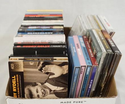 LOT OF CD VARIOUS BANDS/ARTISTS (1 of 4)