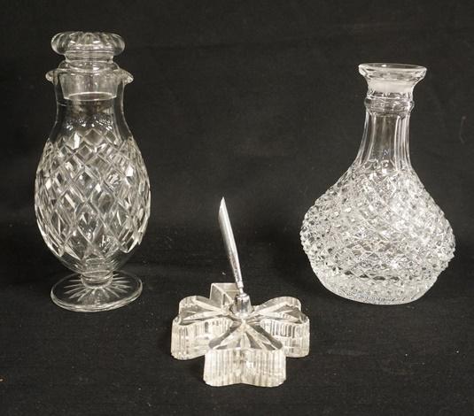 3 PIECE CRYSTAL LOT: THREE PIECE CRYSTAL LOT TWO DECANTERS & A SHAMROCK PEN HOLDER. TALLEST DECANTER 9 1/4 IN