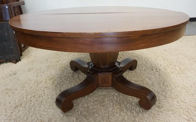 60 In Round Mahogany Dining Table On Pedestalw 6 Leaves Oct 09 2020 Dennis Auction Service Inc Nj 60 In Round Mahogany Dining Table On, Mahogany Round Dining Table With Leaves