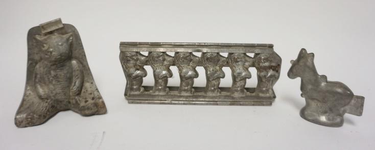 3 CHOCOLATE MOLDS: THREE CHOCOLATE MOLDS A TEDDY BEAR SIX LIONS & A BORRO