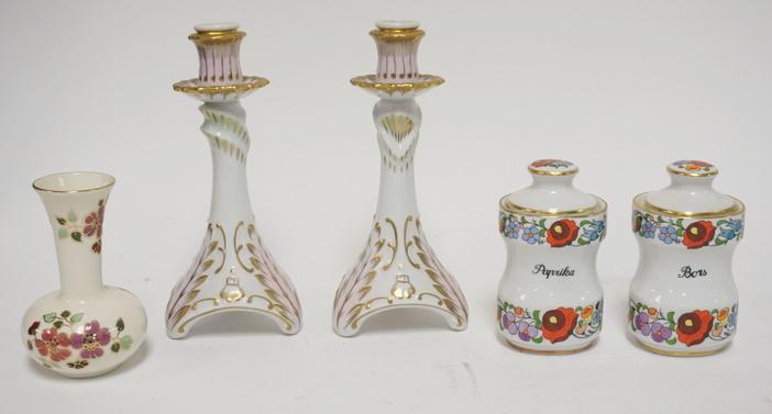 5 PIECES HUNGARIAN PORCELAIN: FIVE PIECES OF HUNGARIAN PORCELIAN; ZSOLNAY VASE, HOLLOHAZA CANDLESTICKS, & A PAIR OF KALOSCA JARS CANDLESTICKS ARE 7 3/4 IN H