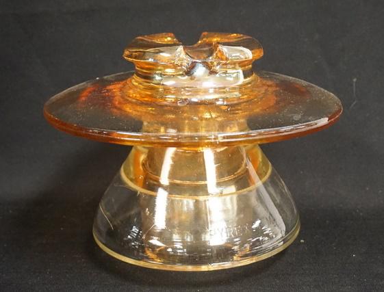 LARGE PYREX CARNIVAL GLASS INSULATOR: LARGE PYREX GLASS INSULATOR. 8 IN H 10 IN DIAMETER