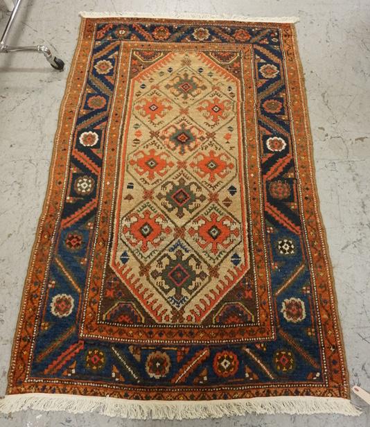 ANTIQUE ORIENTAL THROW RUG: ANTIQUE ORIENTAL THROW RUG 3 FT 8 IN X 5 FT 9 IN