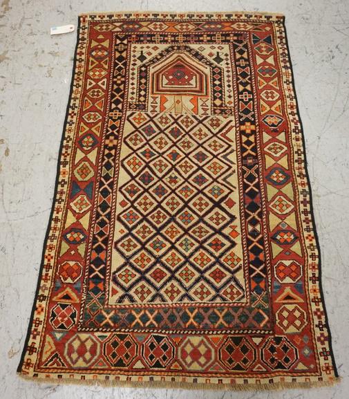 ANTIQUE ORIENTAL THROW RUG: ANTIQUE ORIENTAL THROW RUG 4 FT 6 IN X 2 FT 10 IN