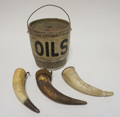 LOT:3 POWDER HORNS & A WOODEN OIL BUCKET: LOT:3 POWDER HORNS & A WOODEN OIL BUCKET, ONE IS ENGRAVED *JIM RANG* & HAS A HUNTER ON HORSEBACK HUNTING BUFFALO, ONE HAS D.E.H. 1829