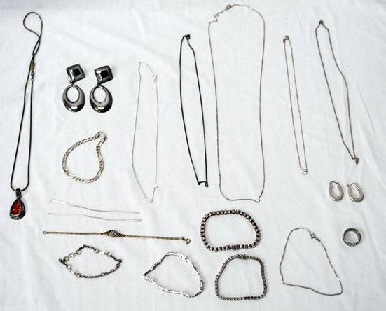 LOT OF STERLING SILVER JEWELRY; EARRINGS,CHAINS (1 of 6)