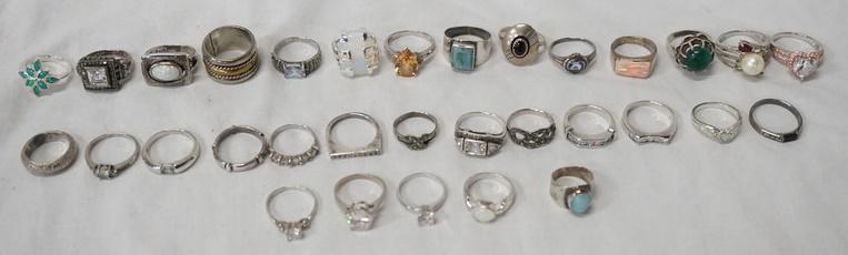LOT OF 32 STERLING SILVER RINGS (1 of 8)