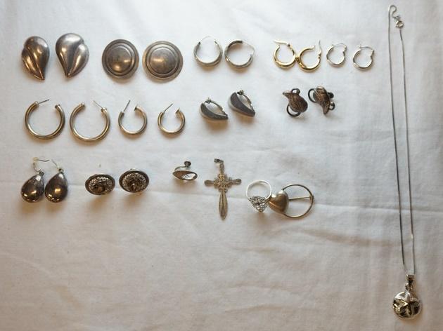 LOT OF STERLING SILVER JEWELRY (1 of 7)