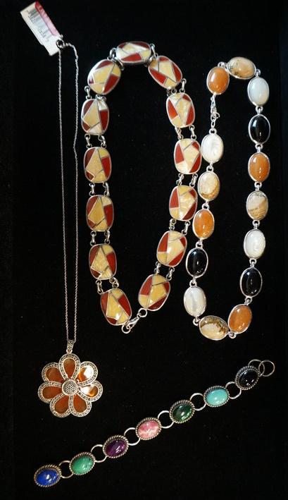 LOT OF STERLING SILVER JEWELRY (1 of 1)