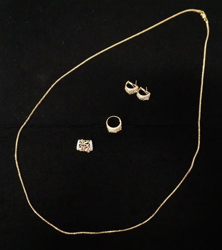 LOT OF STERLING SILVER JEWELRY (1 of 2)