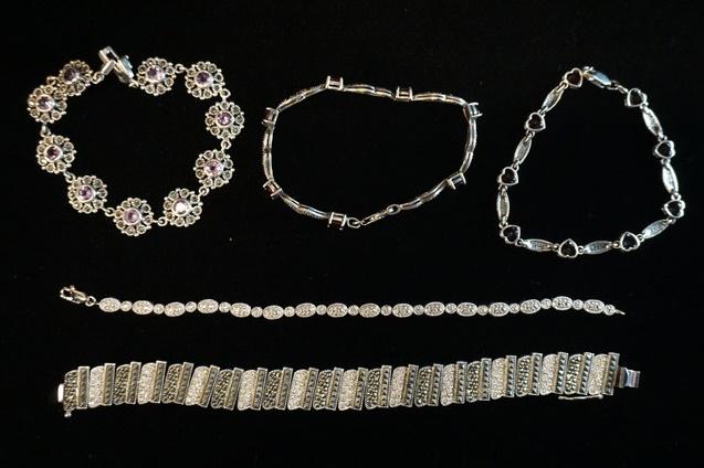 LOT OF 5 STERLING SILVER BRACELETS (1 of 2)